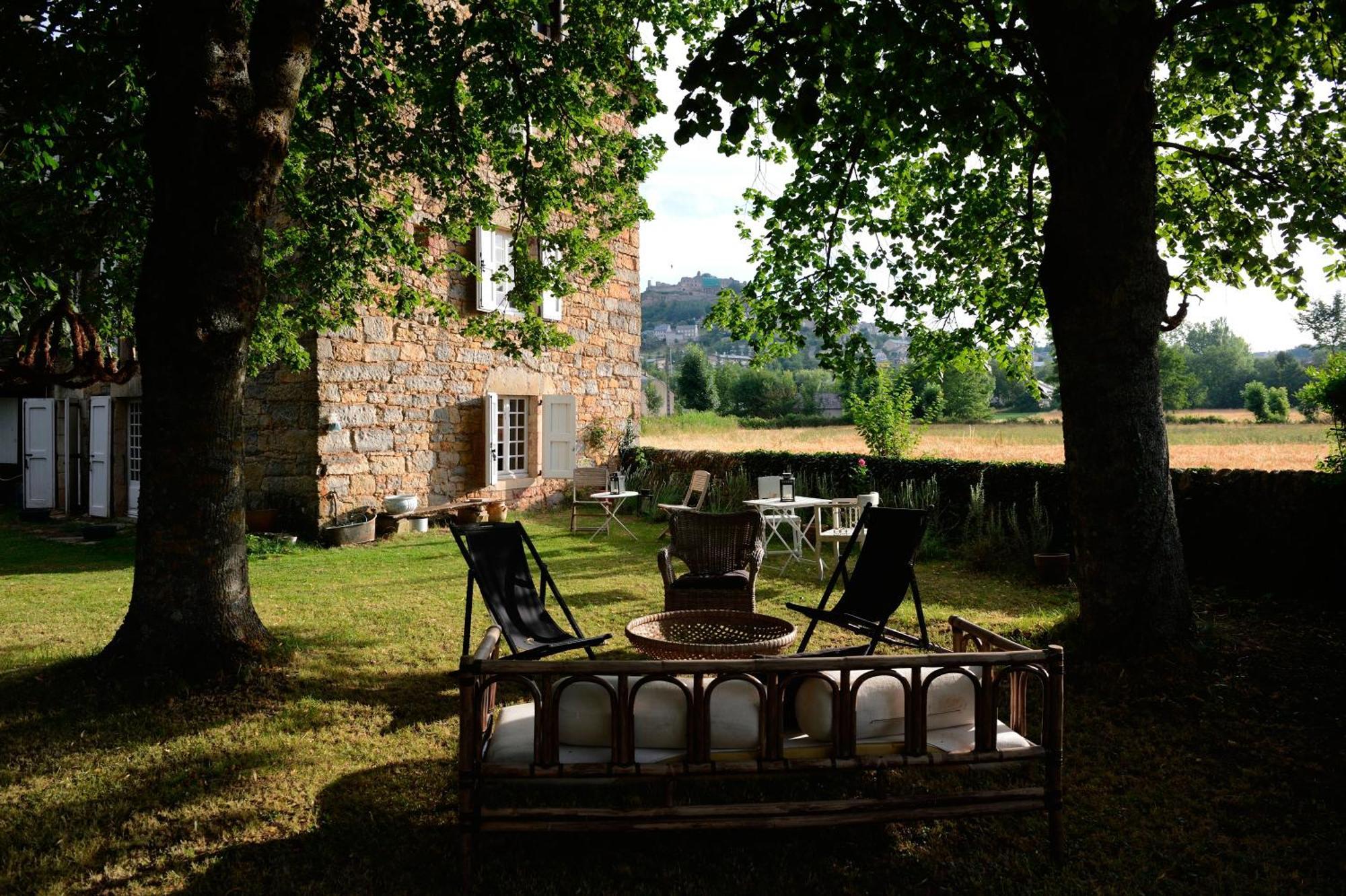 Maison D'Hotes La Singuliere Sévérac-le-Château Eksteriør bilde